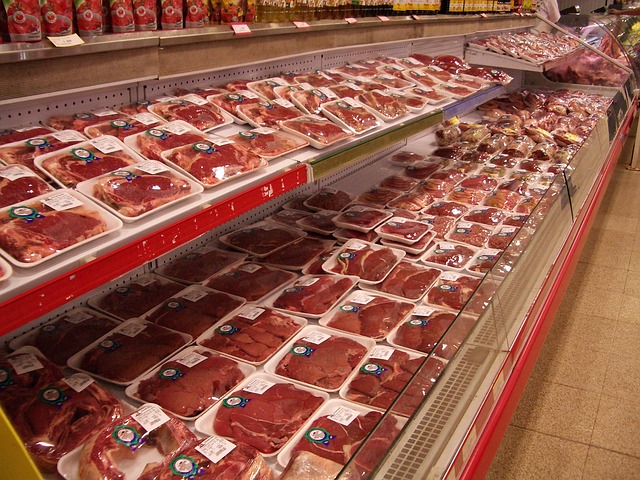 Consumidor deve redobrar atenção à origem dos alimentos no verão